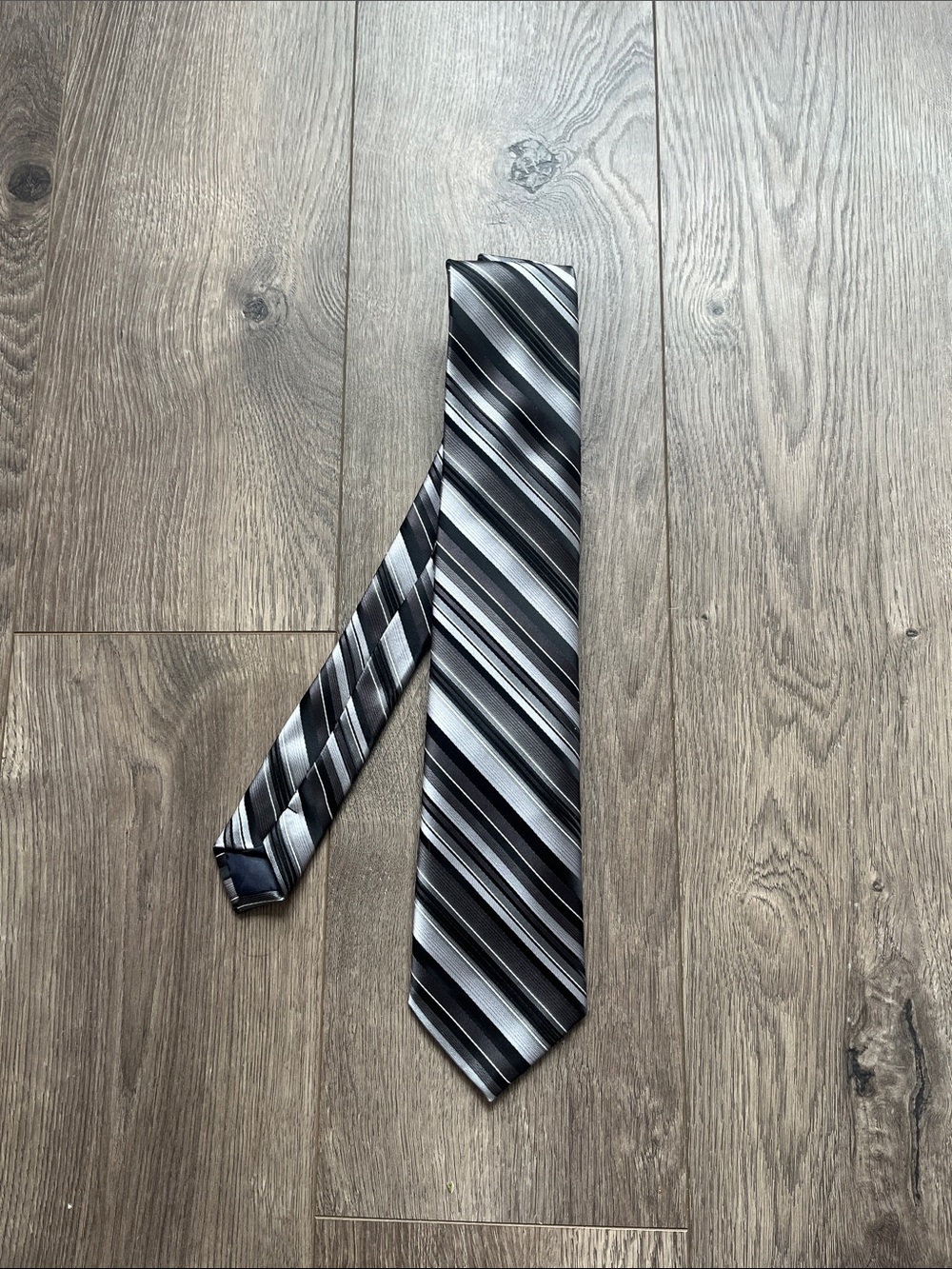 Kailong Silk Striped Black and Silver Men's Tie Classic Formal Accessory